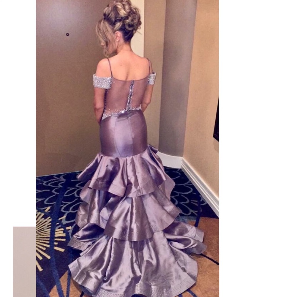 Prom Dress - Picture 2 of 7
